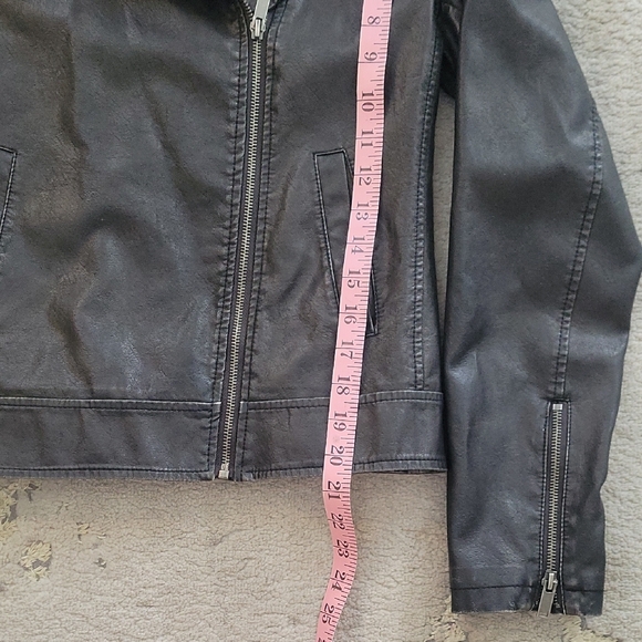 Black Leather Moto Jacket Asymmetrical Zipper Size XS - Picture 2 of 6